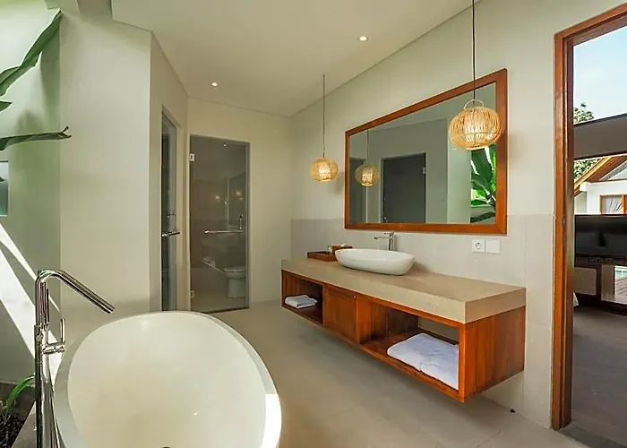Arpana Luxury Private Pool
